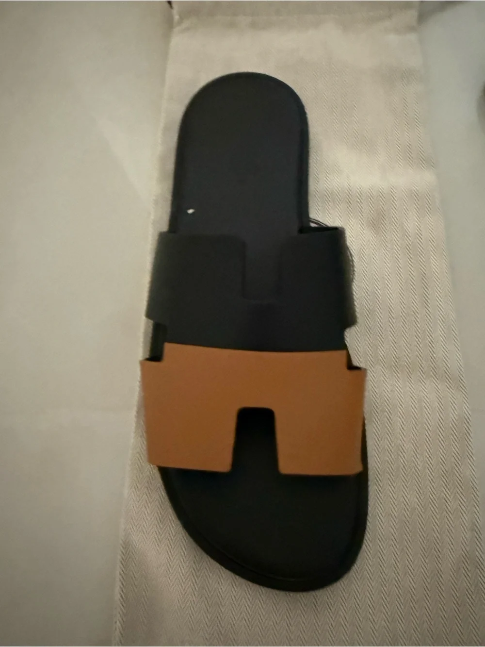 HERMES Leather Slide Sandals - Black & Tan